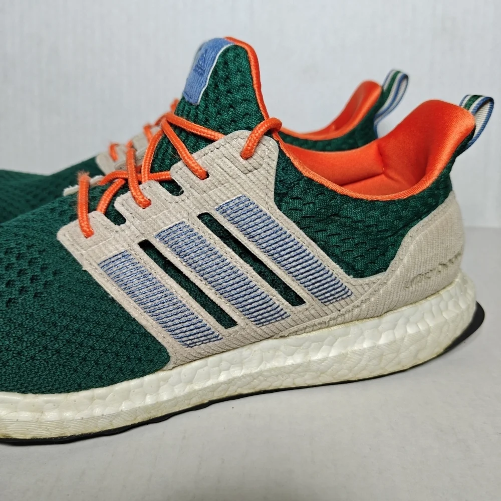 Adidas Ultraboost 1.0 Xmas Collegiate Green/Taupe/Orange Knit Sneakers Men's 10